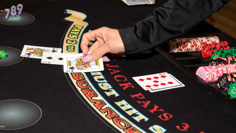 Ký hiệu tay trong Blackjack: Hướng dẫn chi tiết cho người chơi